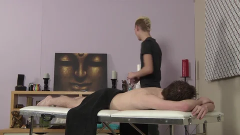 EuroBoyXXX: Reece Bentley enjoys sensual relaxing massage