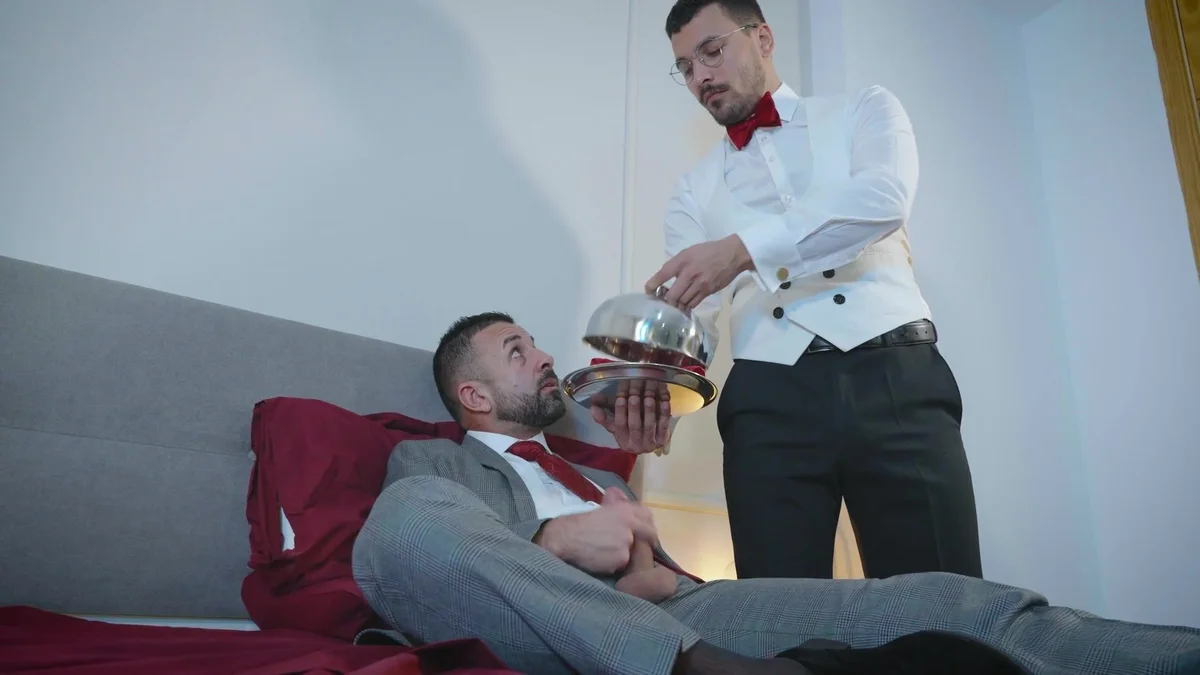 Menatplay: Unholy Union of Businessman & Stud