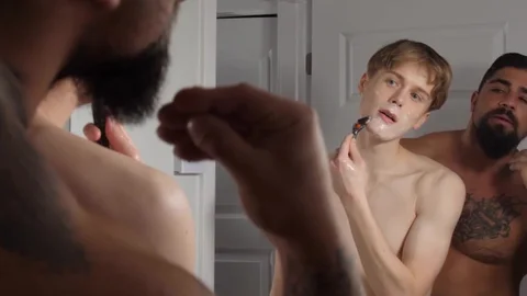DadCreep: Stepdad Catches Stepson on Gay Dating App