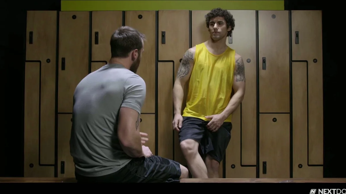 Next Door Originals: Quentin Gainz' Exhibitionist Adventures