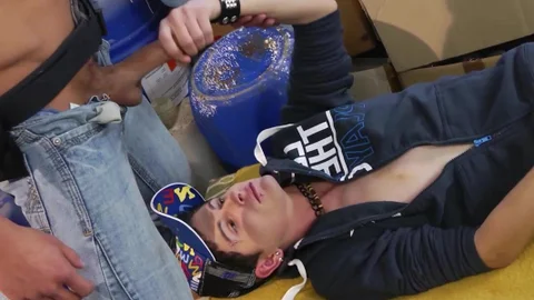 Keny Austin Sucks Un cut Cock to Life