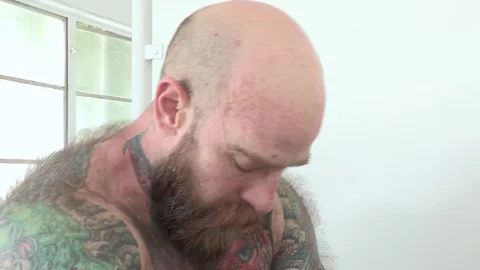 FamilyDick.com - Muscled & Tattooed Gay Bear in His Prime