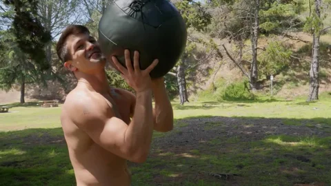 SeanCody: The Perky Ass is the Target of Desire